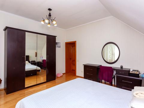 будинок за адресою Князя Святослава