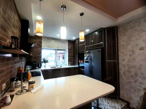 дом по адресу Енисейская ул. (Енисейская)