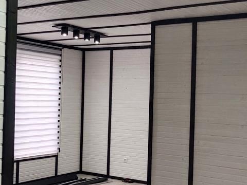 комерційна за адресою Миру, 72