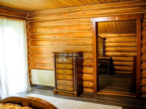 будинок за адресою Лісова