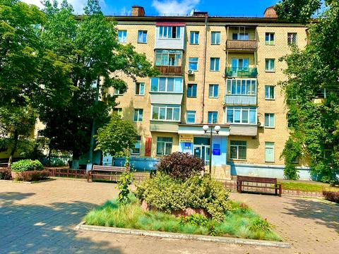 квартира за адресою Голосіївський просп. (40-річчя Жовтня), 96
