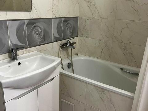 квартира по адресу Олены Пчилки ул., 8