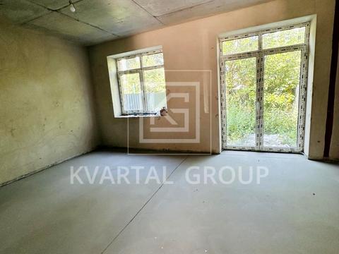 будинок за адресою Миколи Руденка вул. (Руденка)