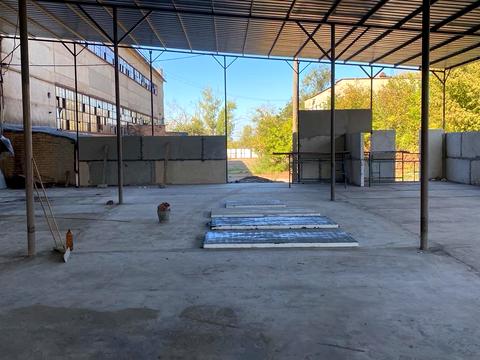комерційна за адресою Володимира Зінченка вул. (Бикова), 20/21