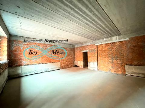 комерційна за адресою Щаслива вул., 11