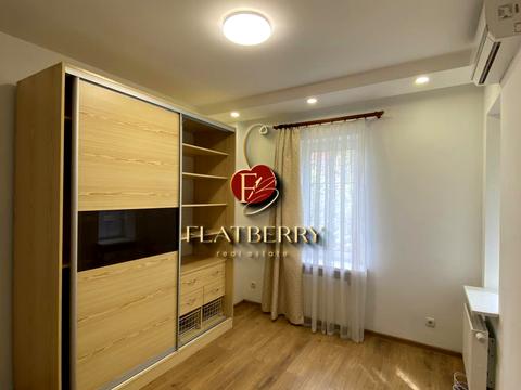 комерційна за адресою Стратегічне шосе (Науки), 48