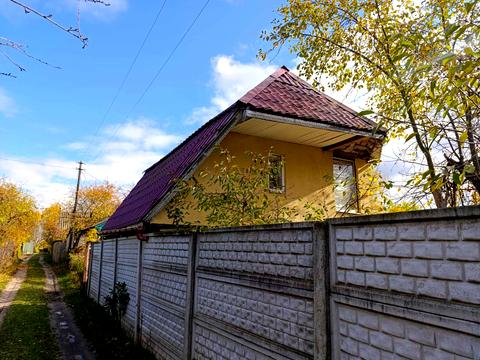 будинок за адресою Курсанта Єськова вул.