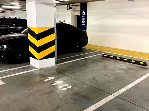 квартира за адресою Набережно-Рибальська дорога вул., 9