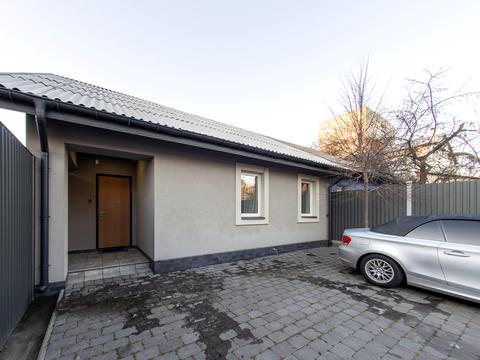 дом по адресу Катерини Ступницької ул. (Уляни Громової)