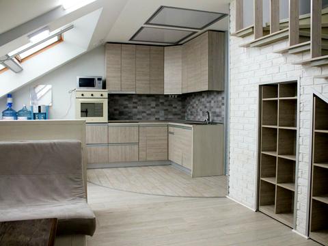 квартира за адресою Регенераторна вул., 4 к3