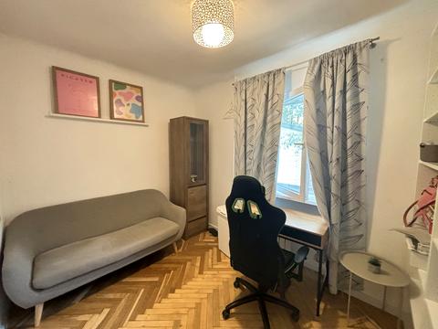 квартира по адресу Елены Телиги ул., 35-Д