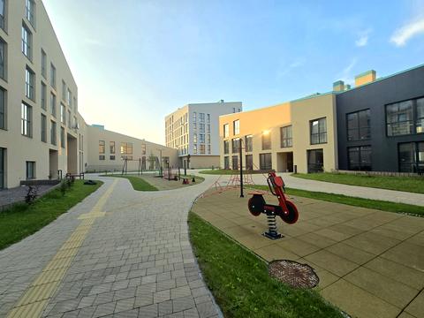 комерційна за адресою Новознесенська вул., 4