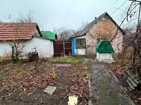 будинок за адресою Центральна, 1