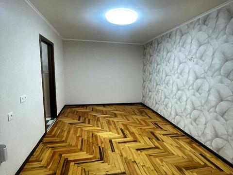 квартира за адресою Шкільна вул. (Героїв Сталінграда), 25