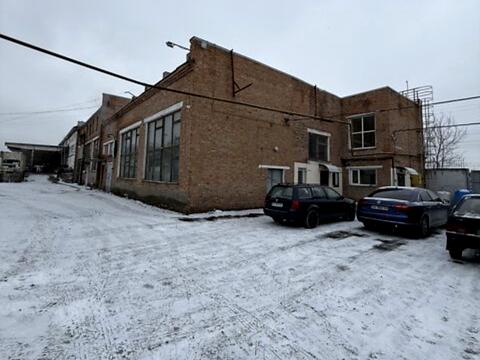 комерційна за адресою Тупикова вул., 1