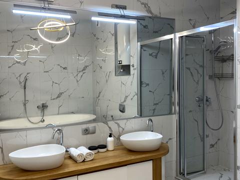 квартира за адресою Авіаконструктора Антонова вул., 2-Б