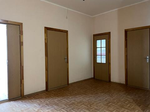 квартира за адресою Срібнокільська вул., 3-Б