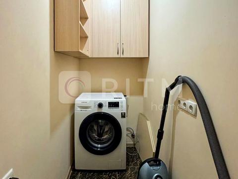 квартира за адресою Хотинська вул., 12