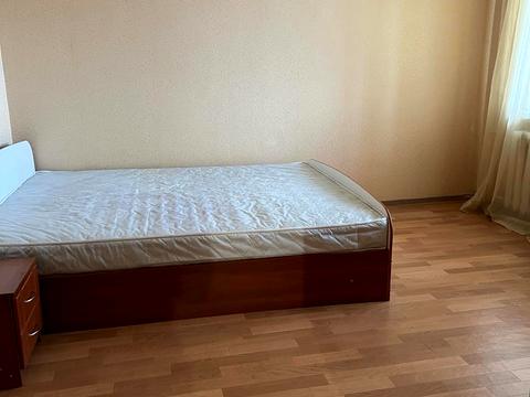 квартира за адресою Автозаводська вул., 15А