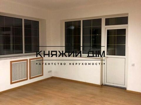 комерційна за адресою Спаська вул., 24/15