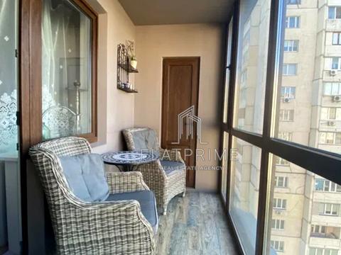 квартира за адресою Вишняківська вул., 5