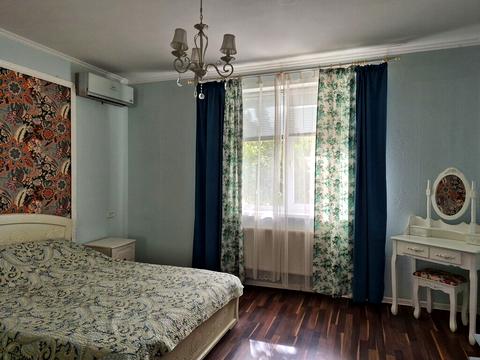 дом по адресу Броварська, 18