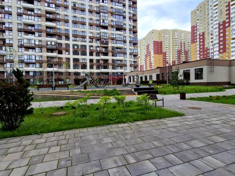 коммерческая по адресу Генерала Грекова ул., 2