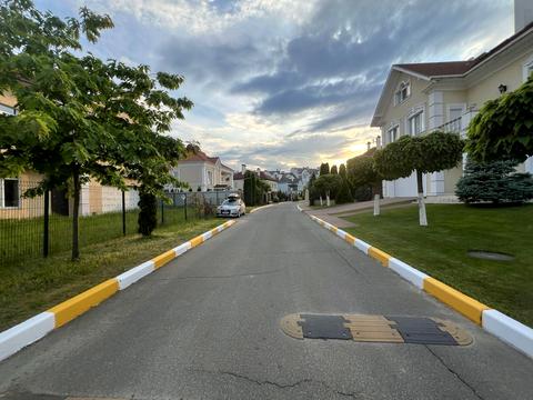 будинок за адресою київська