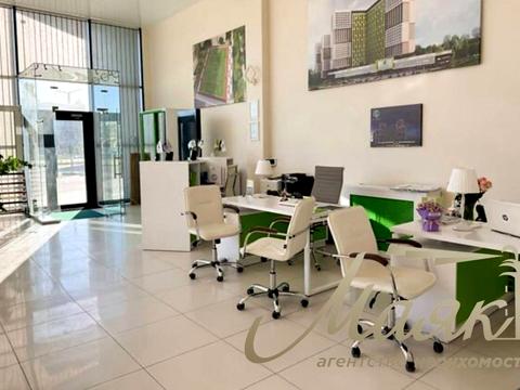 комерційна за адресою Миколи Бажана просп., 17-А