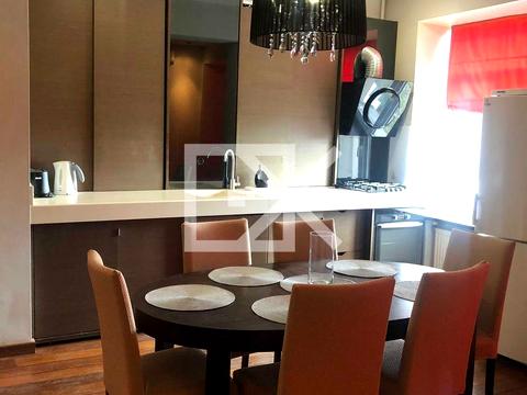 квартира за адресою Будівельників вул., 30