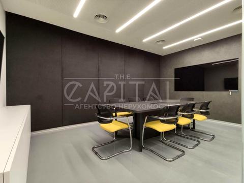 коммерческая по адресу вул. Нижнеключевая, 14-Б