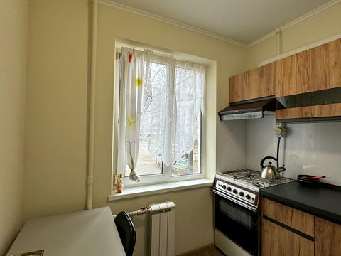 квартира за адресою Дніпровська набережна вул., 9