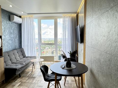 квартира за адресою Віктора Некрасова вул. (Північно-Сирецька), 12-А