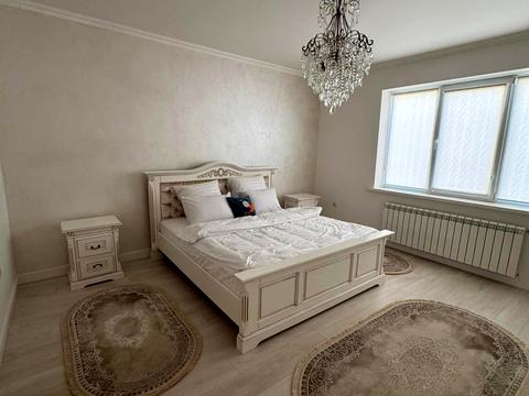 будинок за адресою Молодіжна вул., 8