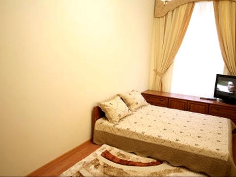 квартира за адресою Шпитальна вул., 10