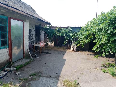 будинок за адресою Центральна