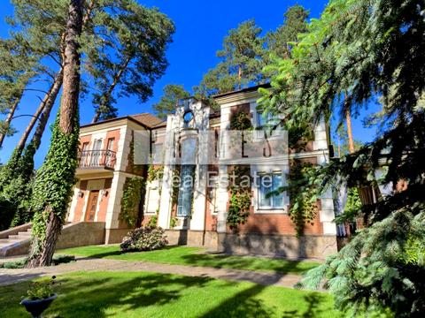 будинок за адресою Лісова вул.