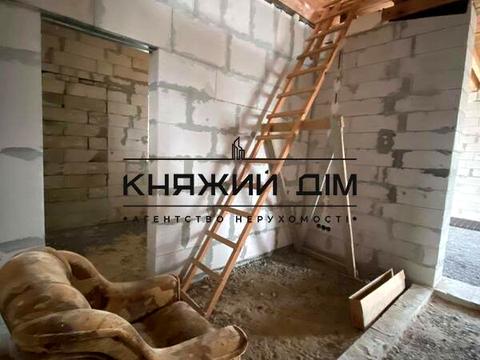 будинок за адресою Польова