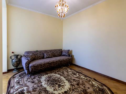 квартира за адресою Олександра Довженка вул., 23а