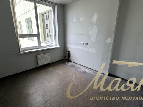 комерційна за адресою Автозаводська вул., 54/19