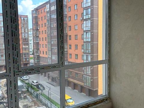 квартира за адресою Довженка вул., 4