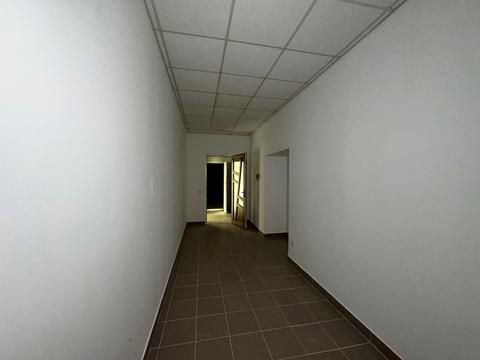 комерційна за адресою Гетьмана Мазепи вул., 11