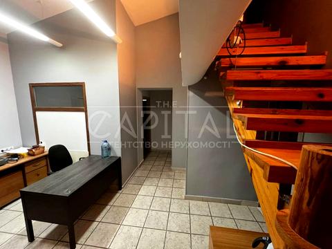 комерційна за адресою Антоновича вул. (Горького), 91