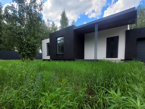 будинок за адресою Травнева