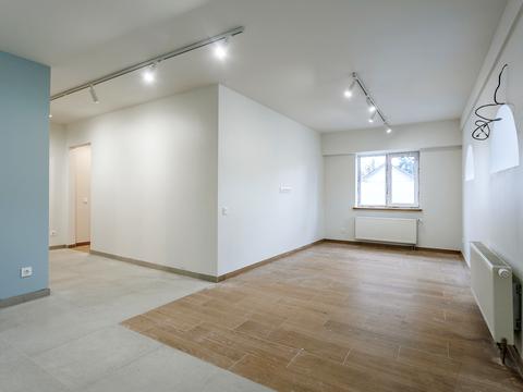 комерційна за адресою Риболовецька вул., 1