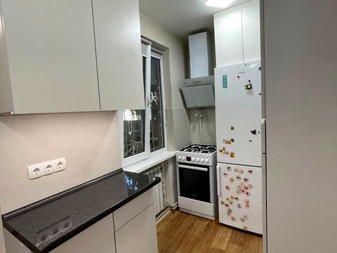 квартира за адресою Середня вул., 29