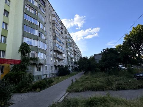 квартира за адресою Академіка Грушевського вул., 44
