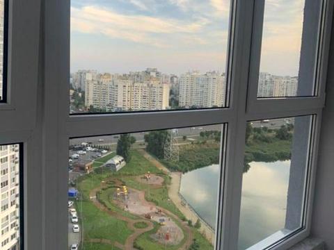 квартира по адресу Ревуцкого ул., 40-В