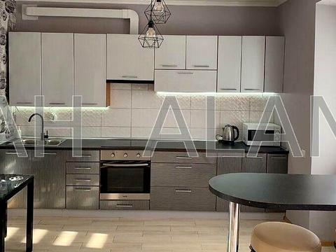 квартира по адресу Салютная ул., 1-Б