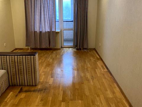 квартира за адресою Миколи Голего вул. (Лебедєва-Кумача), 5